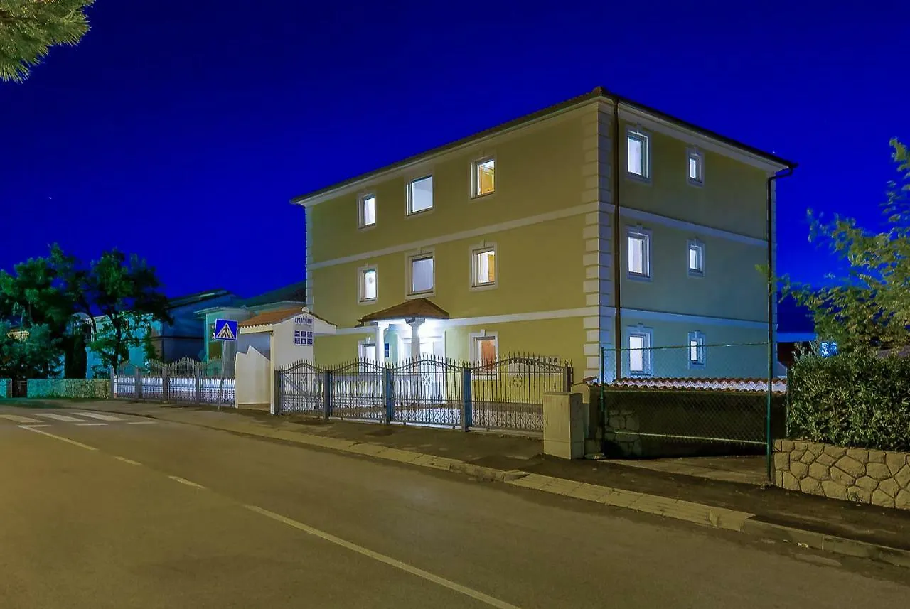 Apartments Lulic Crikvenica