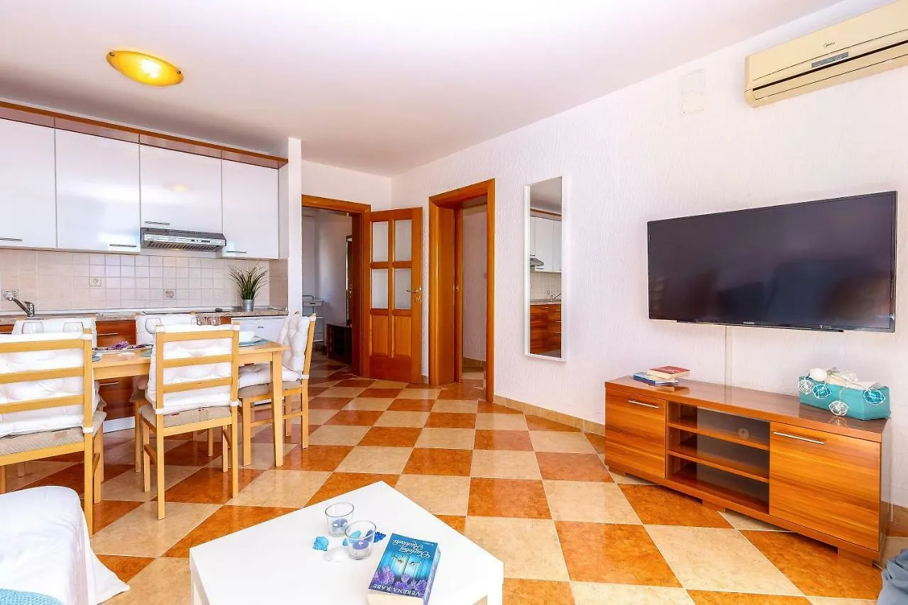 Apartments Lulic Crikvenica