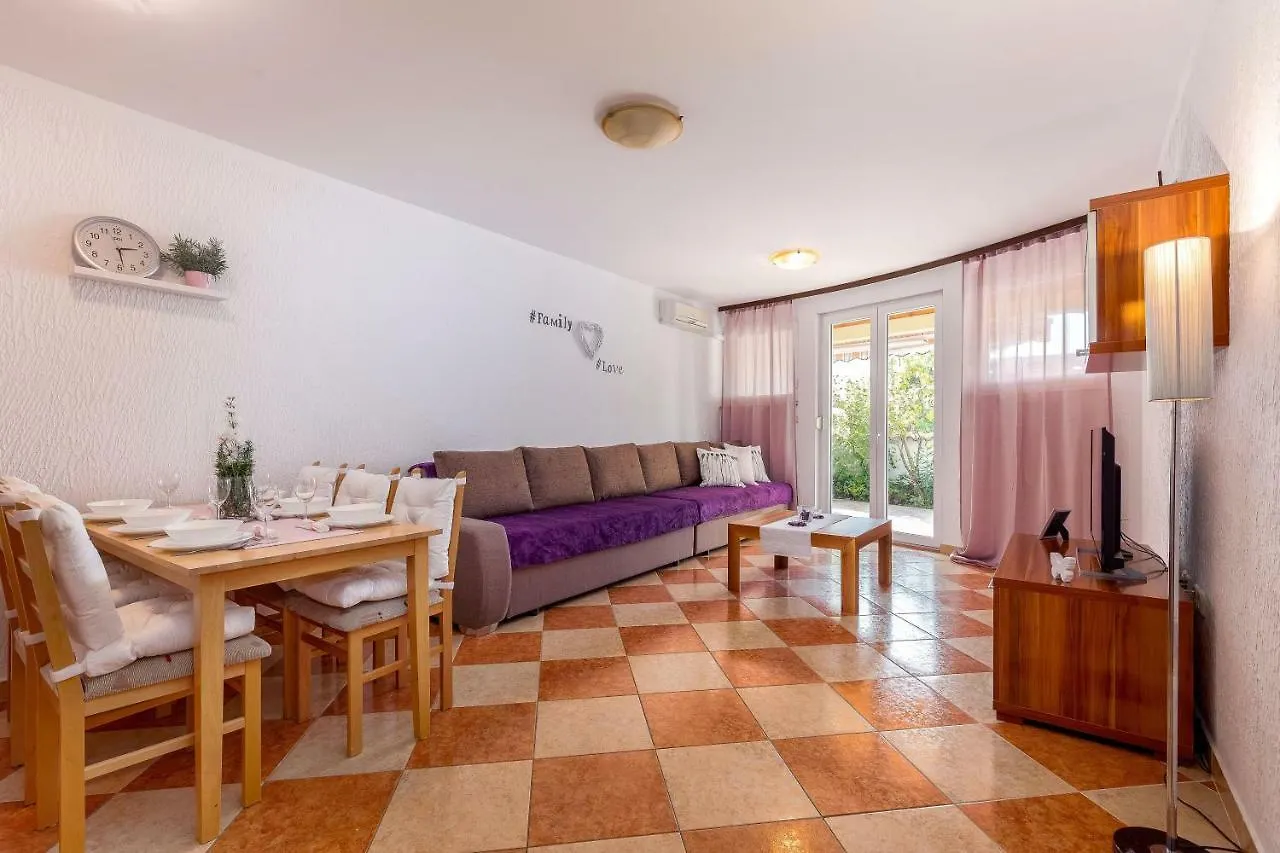 Apartments Lulic Crikvenica