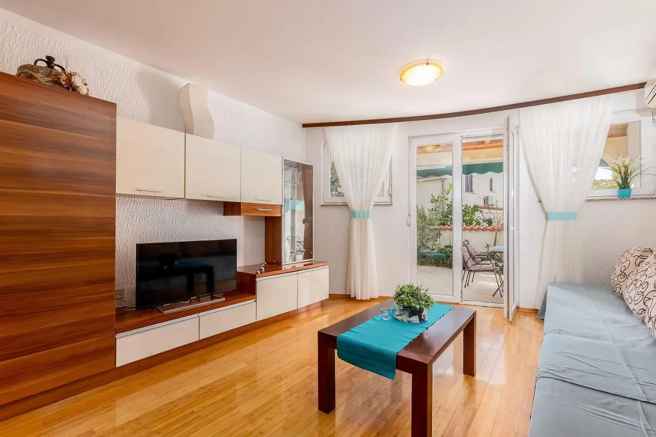 Apartments Lulic Crikvenica